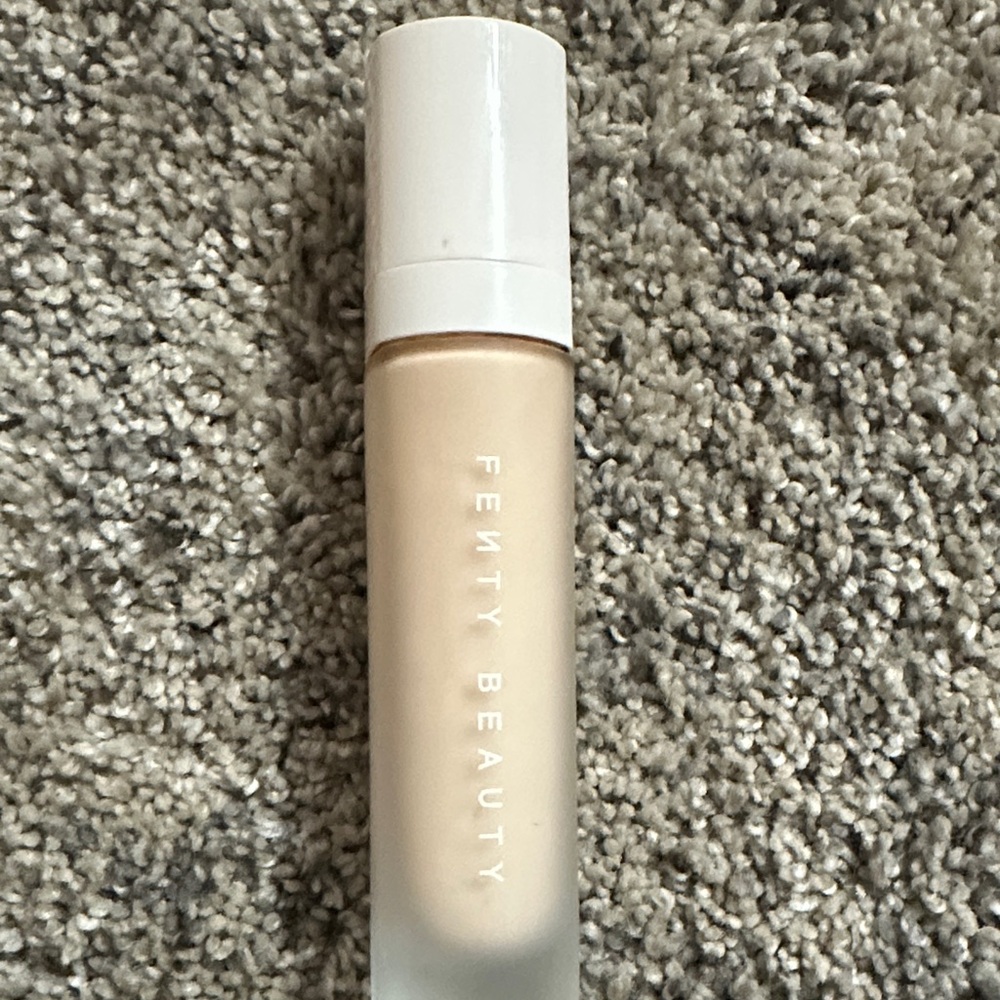 Fenty Beauty Foundation - Soft Beige